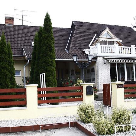 海滨住宿加早餐旅馆 塔塔 外观 照片