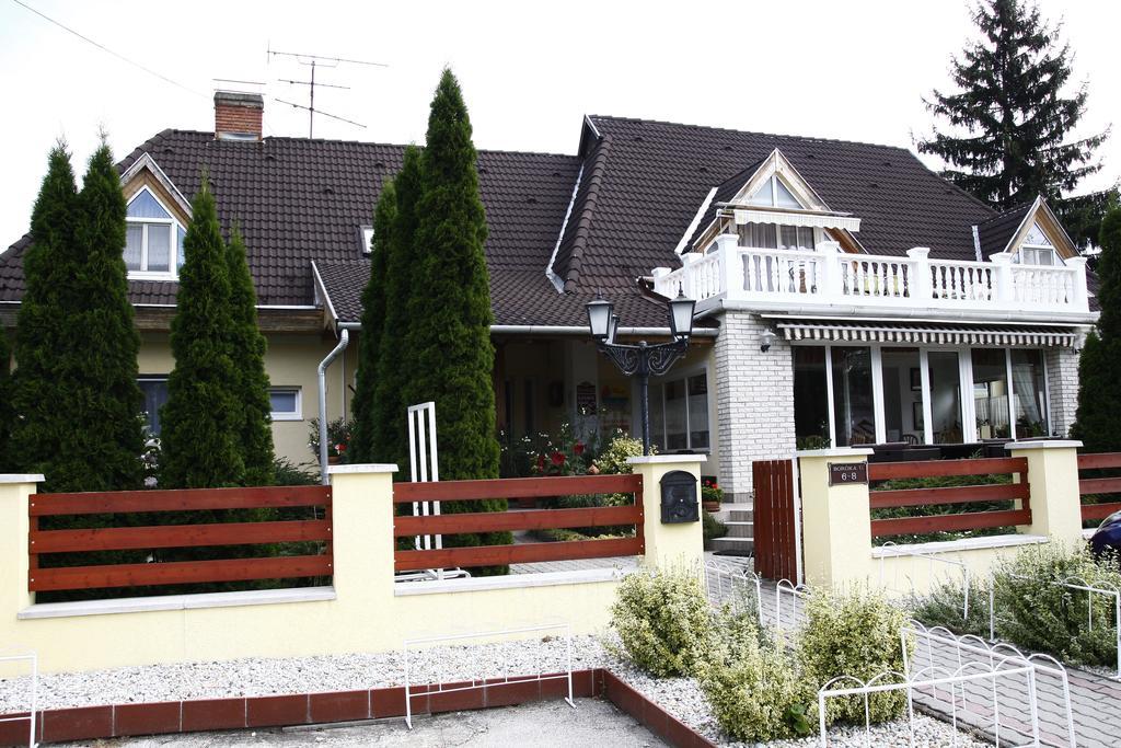 海滨住宿加早餐旅馆 塔塔 外观 照片
